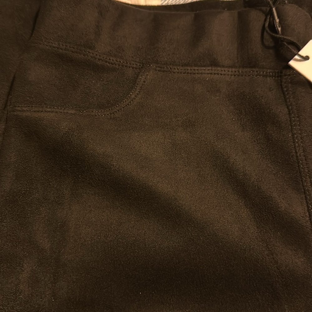 NWT Sanctuary /
FAUX SUEDE RUNWAY HIGH RISE LEGGING BLACK - Picture 13 of 16